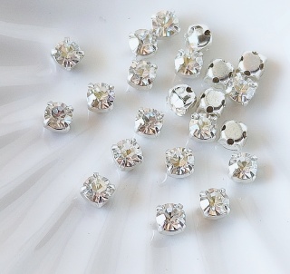 Шатоны Чехия Прециоза Кристалл Crystal, 4мм, 10шт