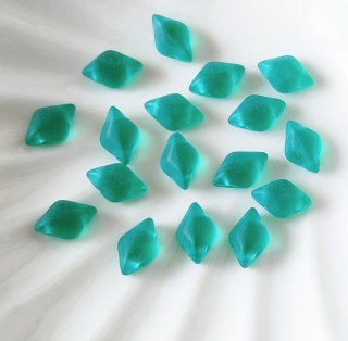 Бусины GemDuo (Matubo) 50720/84110 Emerald Matte, 20шт