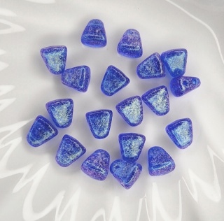 Бусины треугольники Nib-Bit 30060/56952 Stardust Sapphire, 20шт