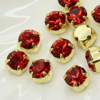 Шатон Чешский красный в золотом цапе Red Velvet+gold, 6мм, 1шт
