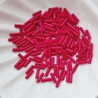 Японский стеклярус красный Miyuki Bugles 408 Opaque Dark Red 6мм, 4 гр