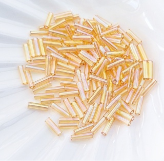 Стеклярус Светлый Топаз АБ Miyuki Bugles 251 Lt.Topaz AB 6мм, 4 гр Стеклярус Светлый Топаз АБ Miyuki Bugles 251 Lt.Topaz AB 6мм, 4 гр