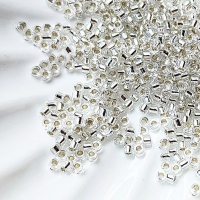 Японский бисер Миюки серебро Miyuki Delica 11/0 DB0041 Silver Lined Crystal, 3гр