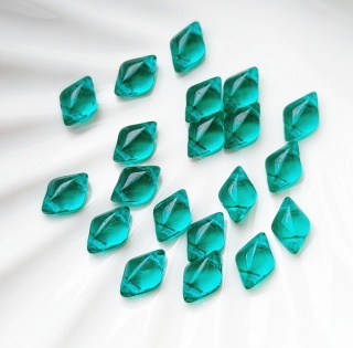 Бусины Ромбики Чешские Изумруд GemDuo 50720 Emerald, 20шт