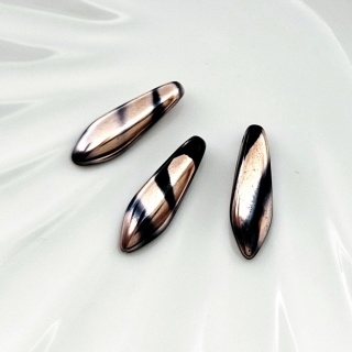 Бусины Даггерсы полосатые Glass Daggers 5*16mm, 23980/2710V, Jet Capri Gold Stripes, 3шт